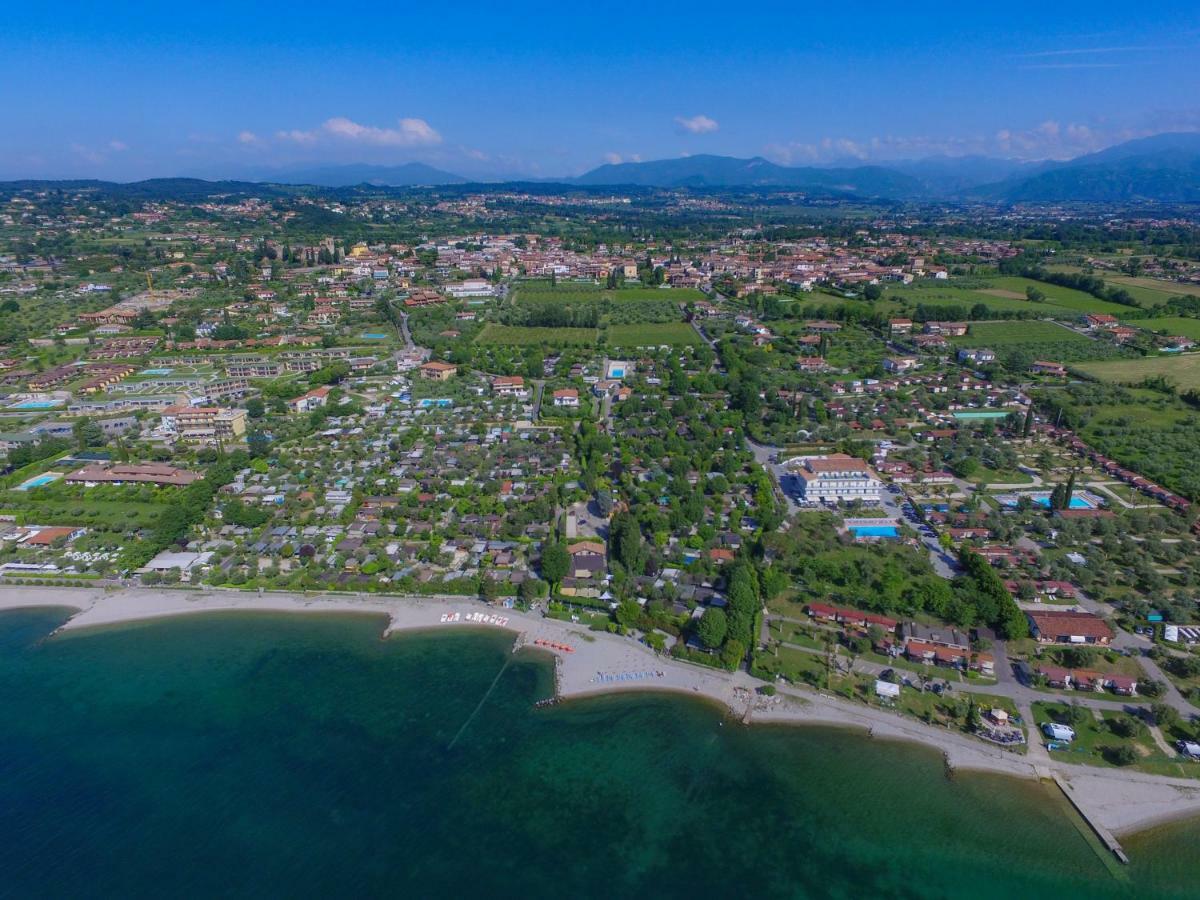Relais Rosa Dei Venti -Ciao Vacanze- Moniga del Garda Εξωτερικό φωτογραφία